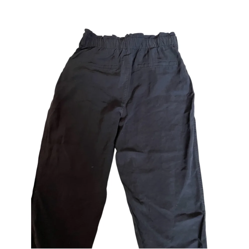 OLD NAVY Black High Waisted Straight Leg Paper Bag Pant M - Picture 4 of 9